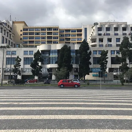 Avenida Arriaga 806 Top Floor شقة