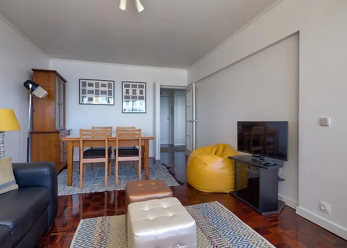 Avenida Arriaga 806 Top Floor Appartement *