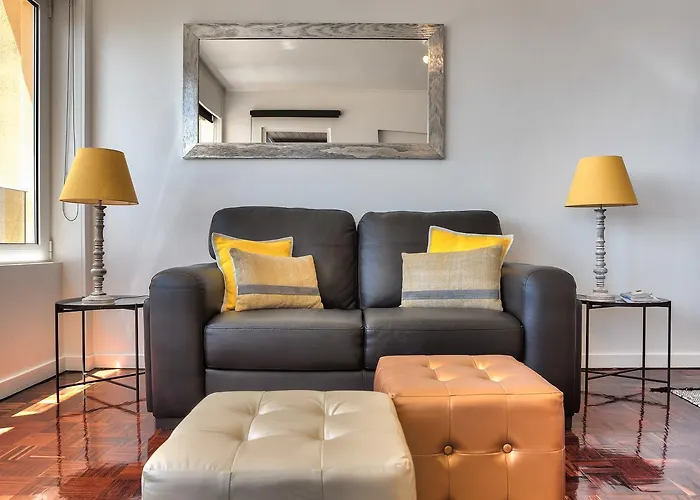 Avenida Arriaga 806 Top Floor Funchal (Madeira)